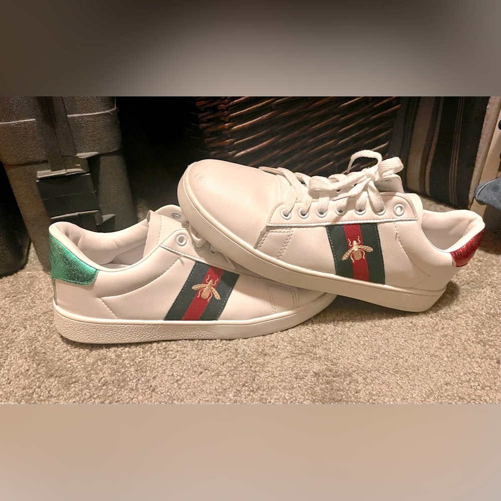 Sneakers 👟 very good pre-owned condition